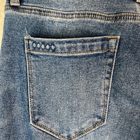 BlankNYC Womens Distressed The Reade Crop Jeans SIZE 26 - Picture 7 of 12